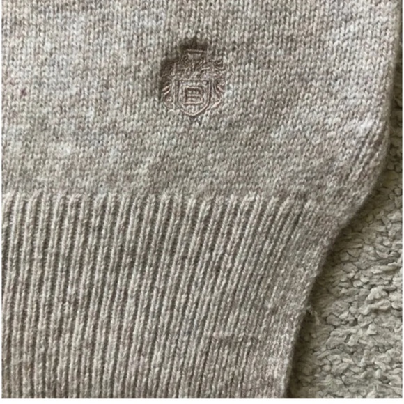 Aritzia/ The Group Babaton Cashmere Caravan Turtleneck.NWOT. - Picture 3 of 5